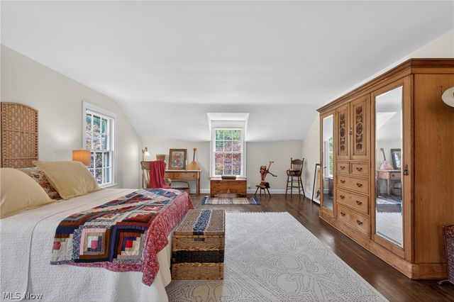 23900 Stanford Road, Shaker Heights, OH 44122