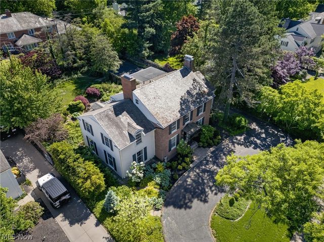 23900 Stanford Road, Shaker Heights, OH 44122