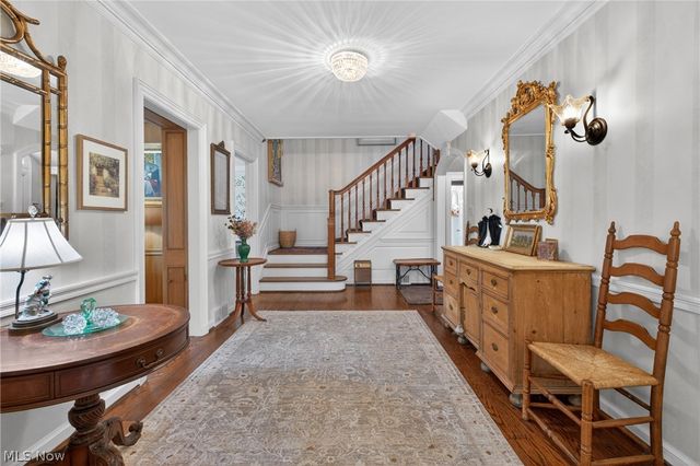 23900 Stanford Road, Shaker Heights, OH 44122