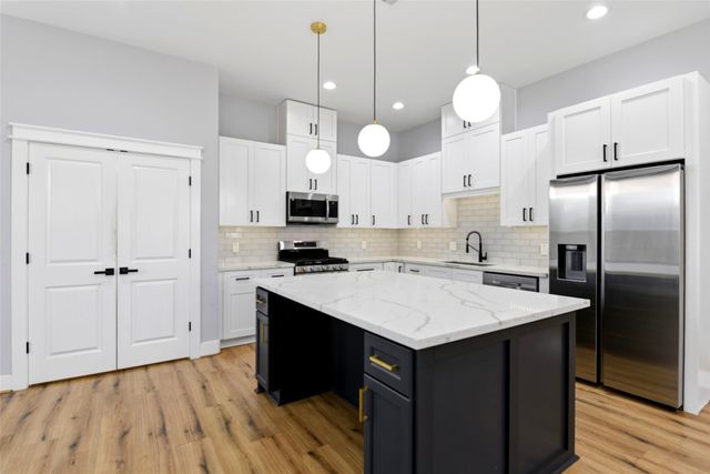 6476 Tc Jester Boulevard, Houston, TX 77091
