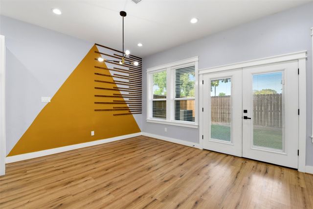 6476 Tc Jester Boulevard, Houston, TX 77091