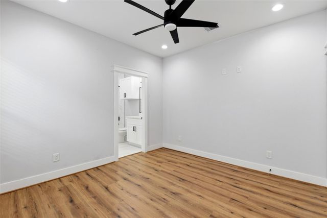 6476 Tc Jester Boulevard, Houston, TX 77091
