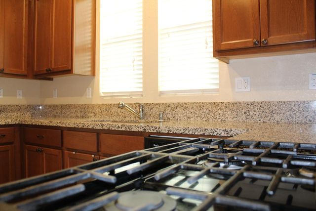 531 Ashwick Loop, Sacramento, CA 95823