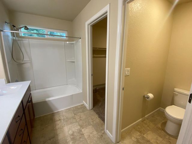 531 Ashwick Loop, Sacramento, CA 95823