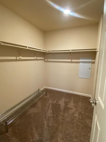 531 Ashwick Loop, Sacramento, CA 95823