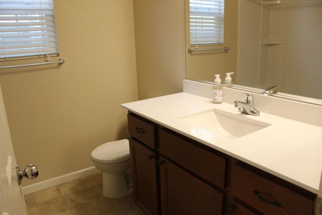 531 Ashwick Loop, Sacramento, CA 95823