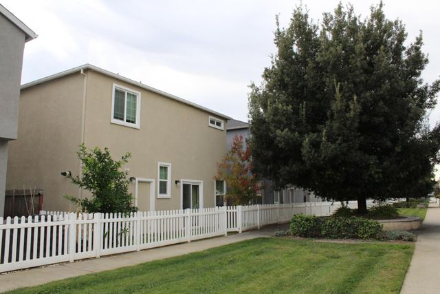 531 Ashwick Loop, Sacramento, CA 95823