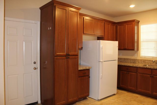 531 Ashwick Loop, Sacramento, CA 95823