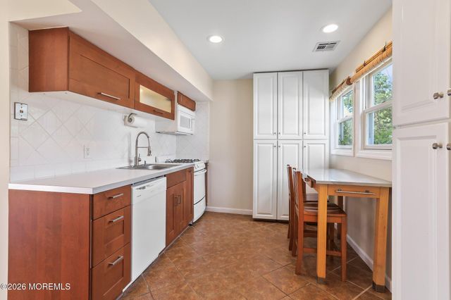 477 Glenwood Avenue, Brick, NJ 08723