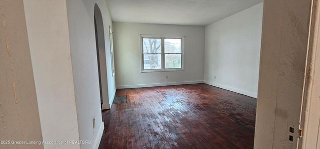 1016 Cleo Street, Lansing, MI 48915