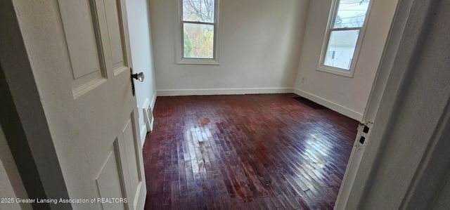 1016 Cleo Street, Lansing, MI 48915