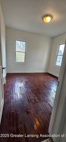 1016 Cleo Street, Lansing, MI 48915