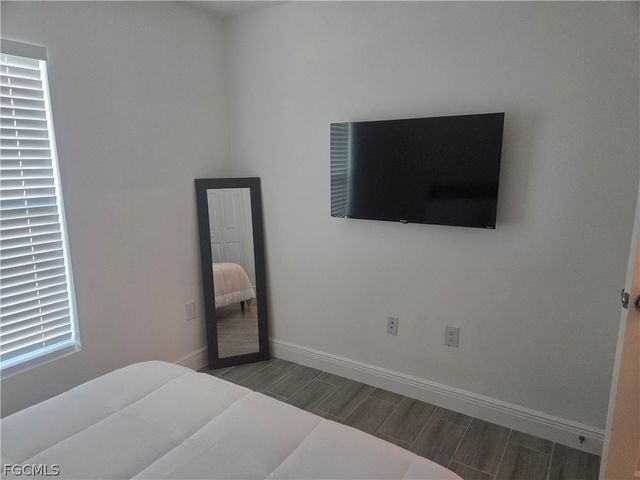 2156 Edison AVE, Fort Myers, FL 33901