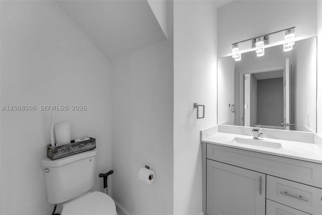 967 NE 42nd Ave, Homestead, FL 33033