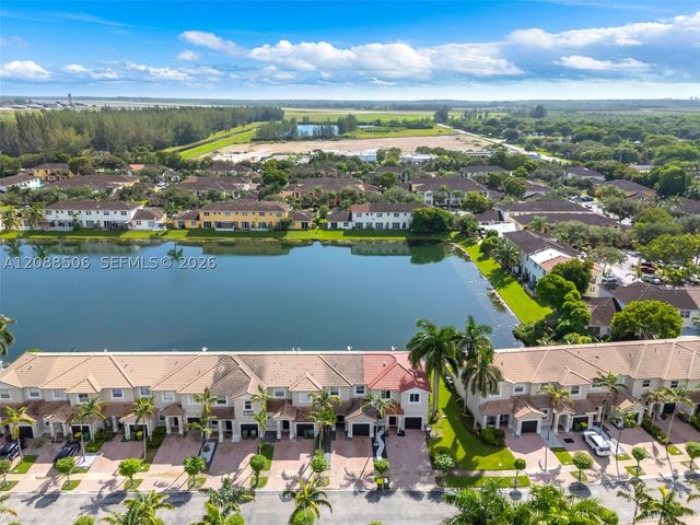 967 NE 42nd Ave, Homestead, FL 33033