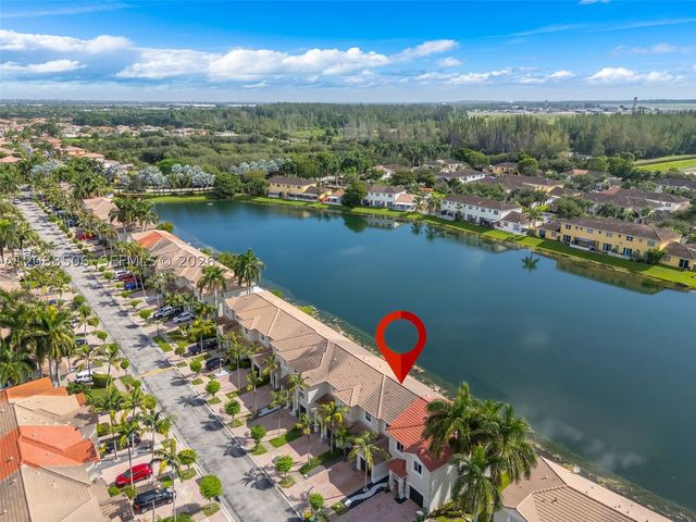 967 NE 42nd Ave, Homestead, FL 33033