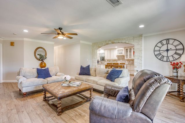 2100 Fm 3048, Cleburne, TX 76031