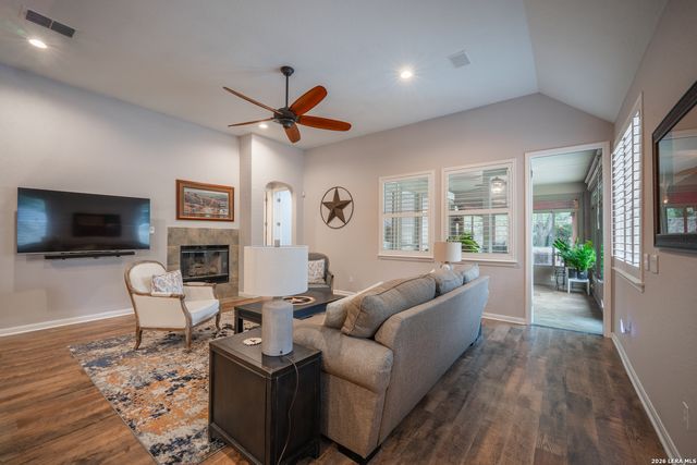 3710 RIVER FLS, San Antonio, TX 78259