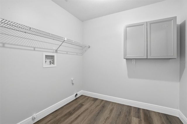 370 SAND PINE PLACE, Geneva, FL 32732