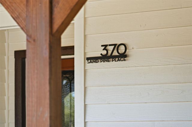 370 SAND PINE PLACE, Geneva, FL 32732