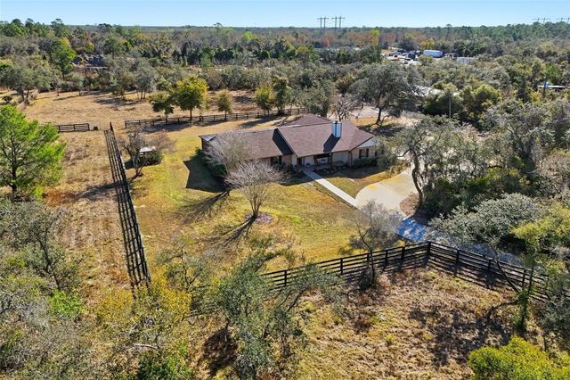 370 SAND PINE PLACE, Geneva, FL 32732