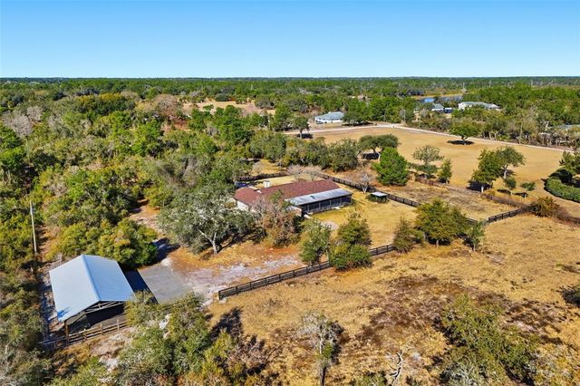 370 SAND PINE PLACE, Geneva, FL 32732