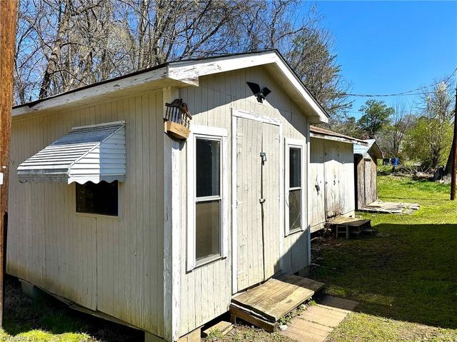 528 Carol Leigh Drive, Gibsonville, NC 27249