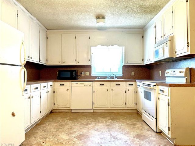 528 Carol Leigh Drive, Gibsonville, NC 27249