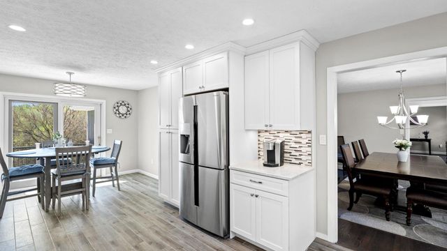 915 SAINT ANN DR, Street, MD 21154