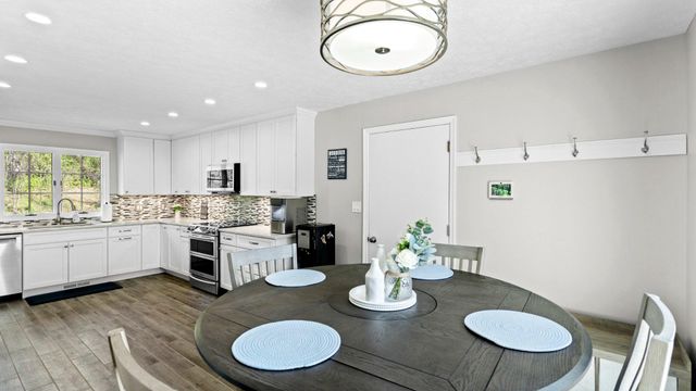 915 SAINT ANN DR, Street, MD 21154