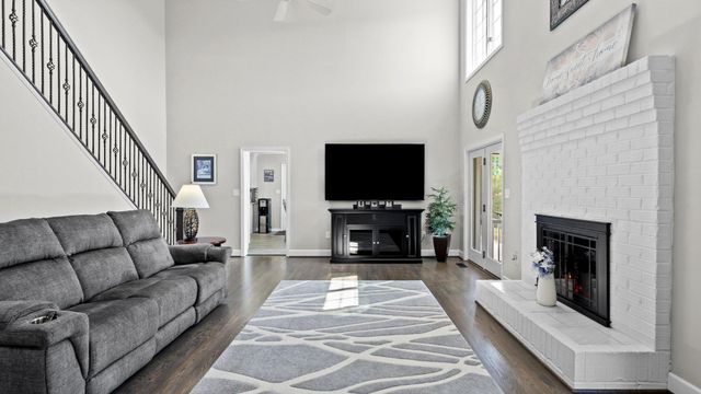 915 SAINT ANN DR, Street, MD 21154