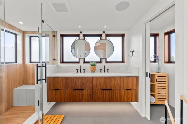 911 Dune Crest, Westport, WA 98595