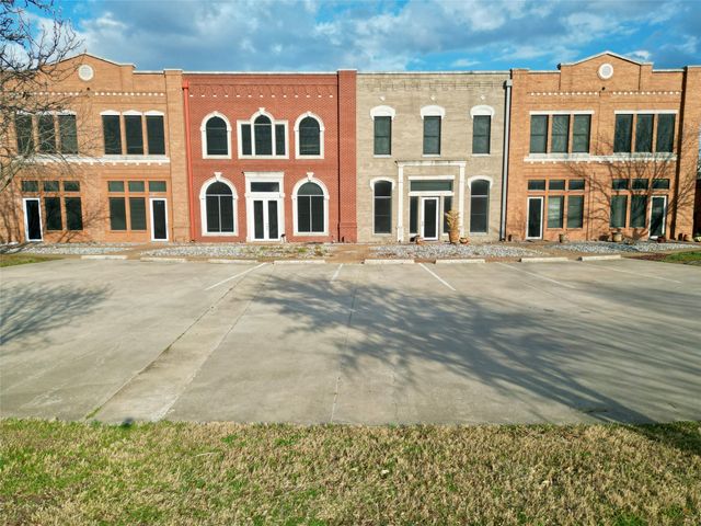 11351 Hilltop Road 103, Argyle, TX 76226