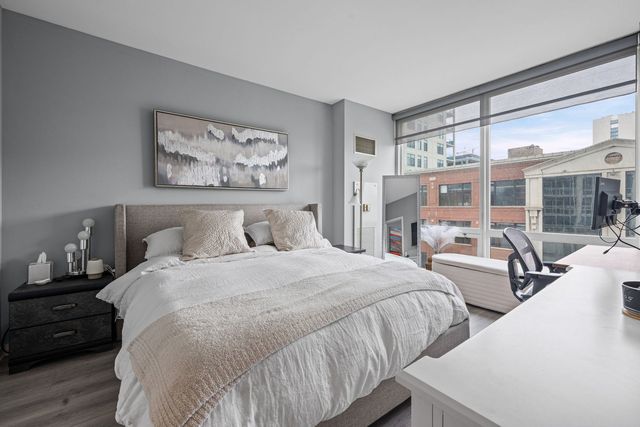 757 N Orleans Street 710, Chicago, IL 60654
