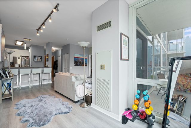 757 N Orleans Street 710, Chicago, IL 60654