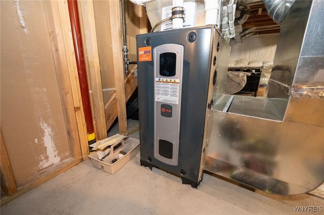 131 Thamesford Court, Amherst, NY 14221