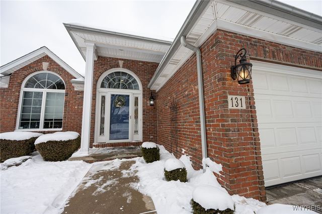 131 Thamesford Court, Amherst, NY 14221