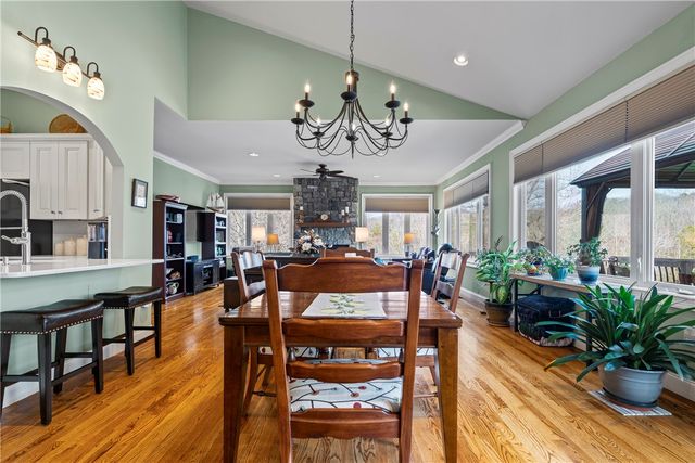 307 Stardust Lane, Seneca, SC 29672