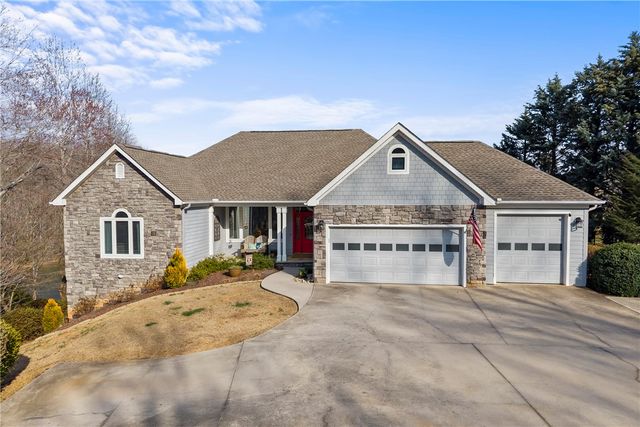 307 Stardust Lane, Seneca, SC 29672