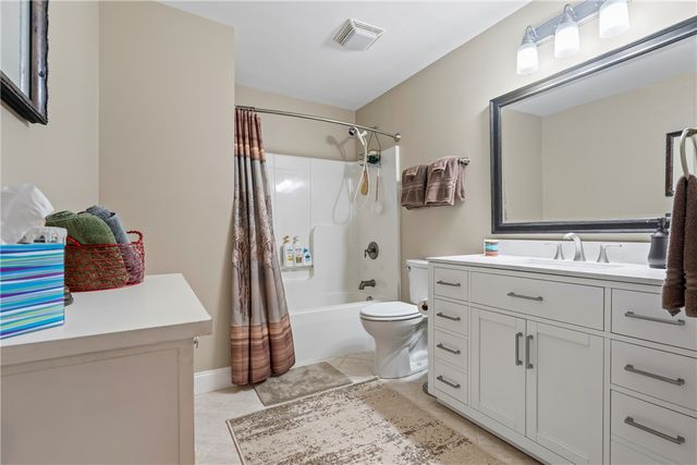 307 Stardust Lane, Seneca, SC 29672