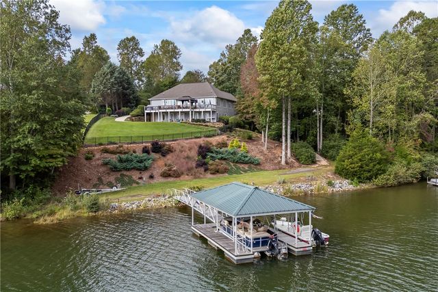 307 Stardust Lane, Seneca, SC 29672