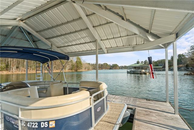 307 Stardust Lane, Seneca, SC 29672