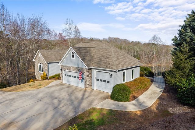 307 Stardust Lane, Seneca, SC 29672