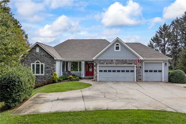 307 Stardust Lane, Seneca, SC 29672