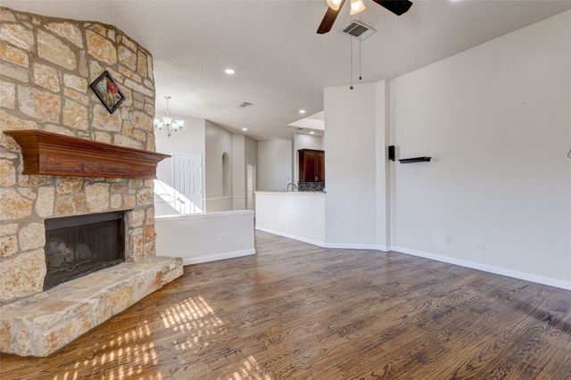 10809 River Oaks Drive, Frisco, TX 75035