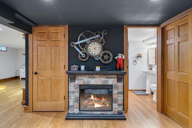 341 Dardis DRIVE, Burlington, WI 53105