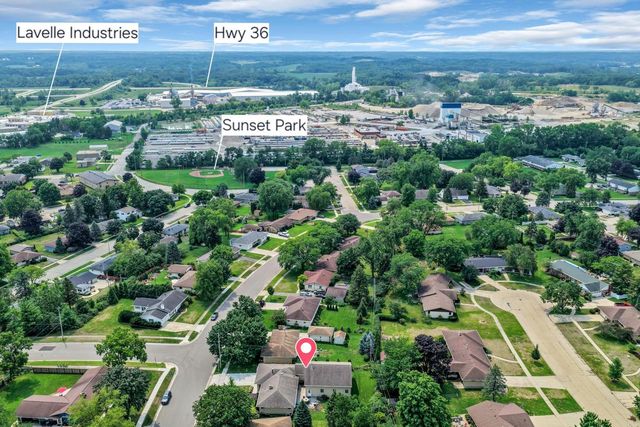 341 Dardis DRIVE, Burlington, WI 53105