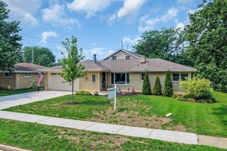 341 Dardis DRIVE, Burlington, WI 53105