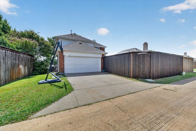 6217 Apache Drive, The Colony, TX 75056