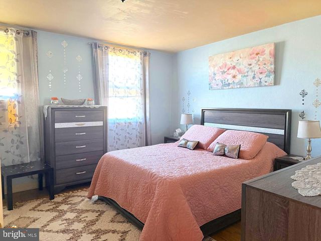 6323 HEGERMAN ST, Philadelphia, PA 19135